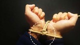 [DIY]Don't try to tie handcuffs knot when you are alone