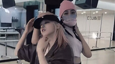 (G)I-DLE 220426 "MY BAG" Xiu Ting milik Mi Qi menggerakkan kamera