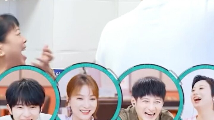 Wei Jia's mother is really cute and funny