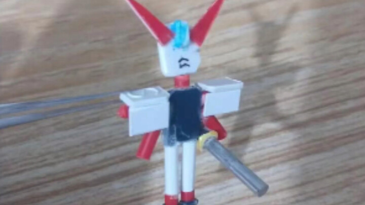 What kind of Gundam model is this? (by model friend)