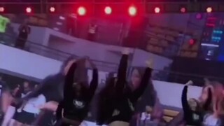 越是民族的，越是世界的。贵州黔东南的村BA啦啦队火出了圈！"体育精神 "啦啦队