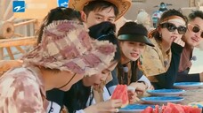 วาไรตี้โชว์กวางขาวจะสนุกแค่ไหน? Zhou Shen ประหลาดใจกับพรสวรรค์ของเขาในการแต่งเนื้อเพลงแบบด้นสด เขาเล