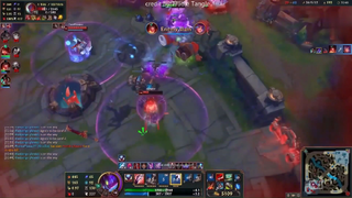 Sivir phản xạ cực nhanh bật e liền để chặn r jinx #game