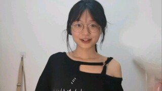 她明明就不修边幅怎么还那么开心