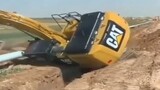 Heavy Equipment Fails - Best of Excavator Fails Compilation - Part 78