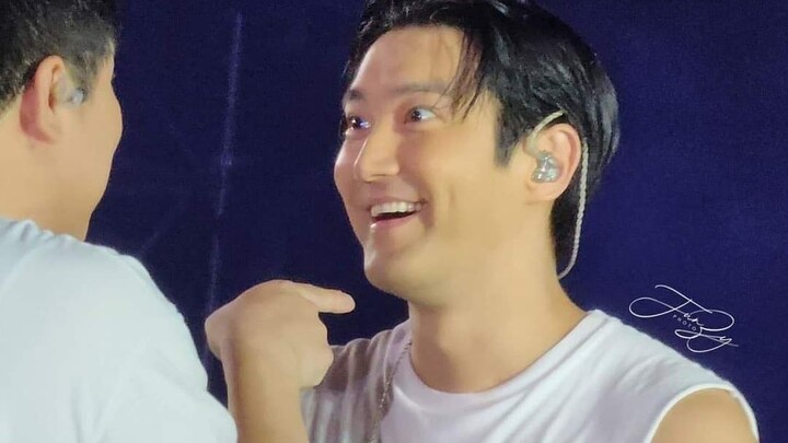 Super Junior Siwon is very cool