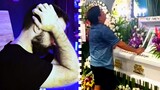Filipino Man SINGS To His Wife At Her FUNERAL (Vocal Coach Reacts)