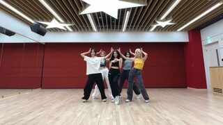 【ITZY】Latihan Panggung "KUE".