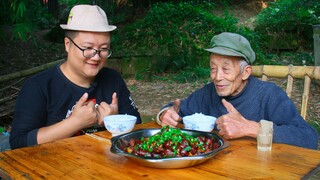 The BEST Pork Tail Dish