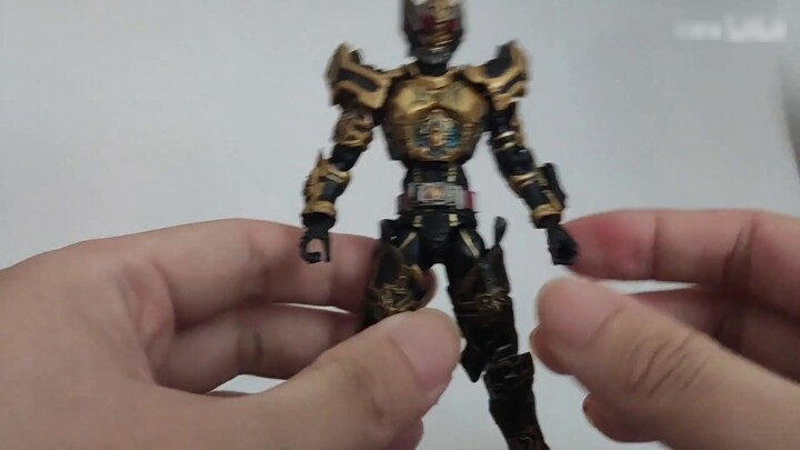 Nilai terbaik untuk uang? Ulasan mendetail tentang Bentuk Raja Pedang Bandai SIC! Tampilan keren! De