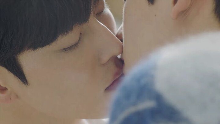 Min Yudam & Seol Dongbaek kiss scene | The Director Who Buys Me Dinner Ep 10 (FINALE)