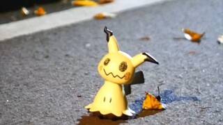 Pikachu is alone and unwanted