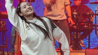 兔瑞克和鸿雁原唱一起表演啦！