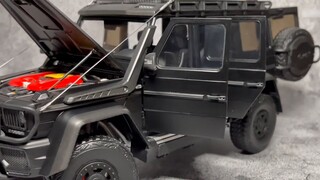 The most detailed 4×4² BRABUS 550 Adventure Edition model review