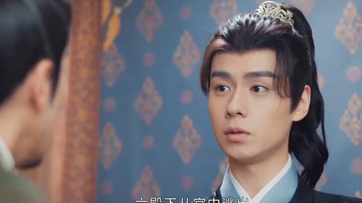 The king got the emperor's approval and Xiaoliu stayed in the Hua family. The Hua family returned to