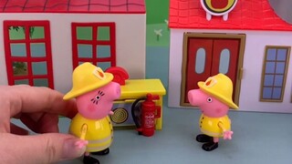 小猪佩奇玩具小故事-帮助猪奶奶