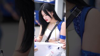 흑발로 돌아온 홍라 미모포텐 터짐ㄷㄷ #치어리더 #최홍라