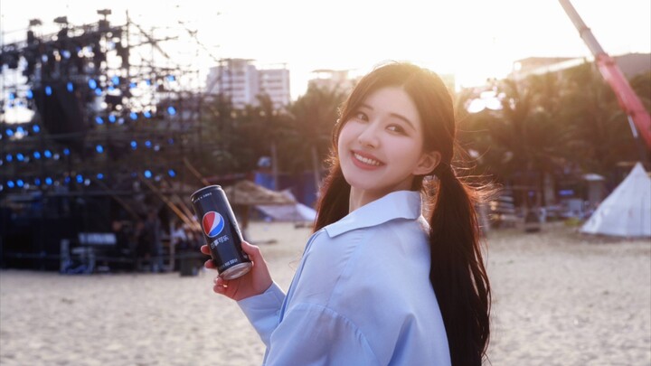 【Zhao Lusi】Pepsi Cola Highlights ➕Come into a movie, feel the sea breeze blowing on your face, liste