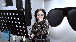 NAYEON "ABCD" Recording Behind