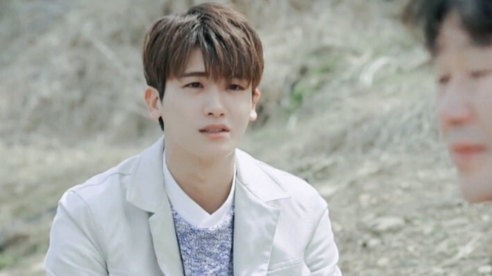Berapa banyak orang yang menganggap An Min Hyuk dan Jung Joon Hyung adalah tipe ideal mereka [Park H