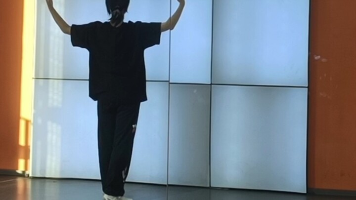 How can you dance like a god without the basics of wacking?