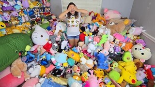Ultimate Hide & Seek Scavenger Hunt in Our Prize Room!
