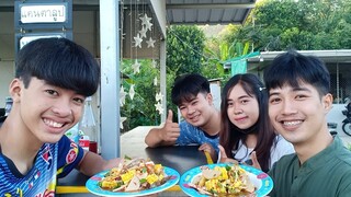 กินยำร้านน้องแนนซี่ น้องยำได้เด็ดเผ็ดแซ่บถึงใจมากๆ