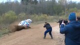[Olahraga]Kecelakaan di balap mobil