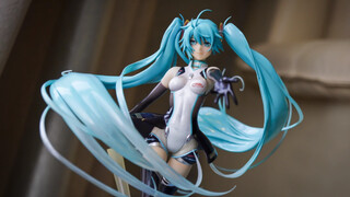 300 หยวน 2011ver. ของเก่าแข่ง hatsune การแบ่งปันฟิกเกอร์