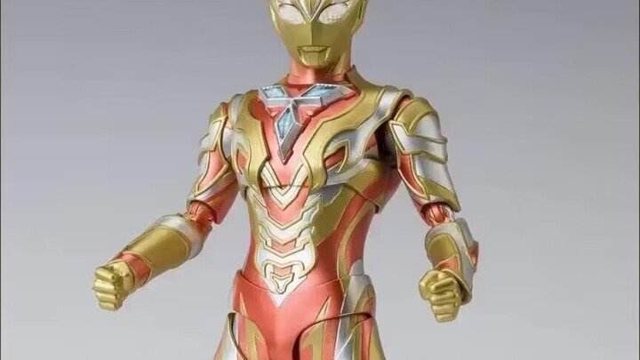 "Casing kulit ayam yang panas tidak memulihkan shf saya sama sekali" Bandai shf menyinari Ultraman T