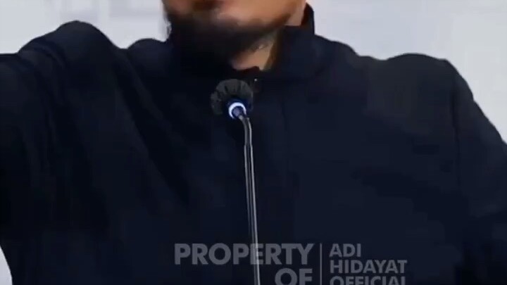 Ustadz adihidayat