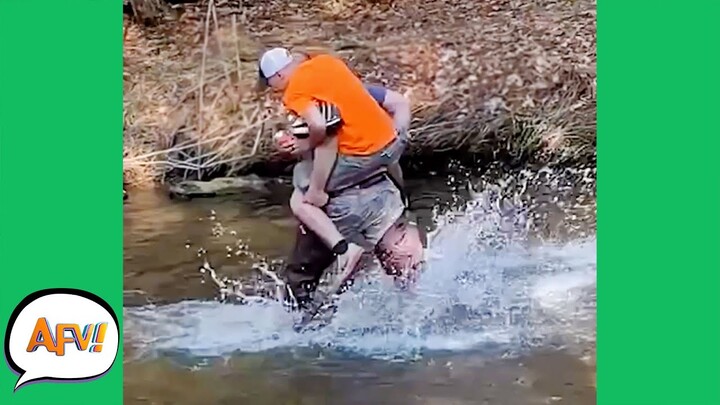 Beach FAILS 🤣 | Funny Water and Ocean Fails | Funniest Videos | AFV 2022 - Bilibili Beach FAILS 🤣 | Funny Water and Ocean Fails | Funniest Videos | AFV 2022 - Bilibili