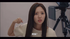 Hahaha, Hee Joo’s violent sign language practice! It scared her sister! Hee Joo must be imagining be