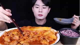 mukbang kimchi cùng gà #amthuc #monngon