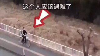 海啸来袭前一分钟