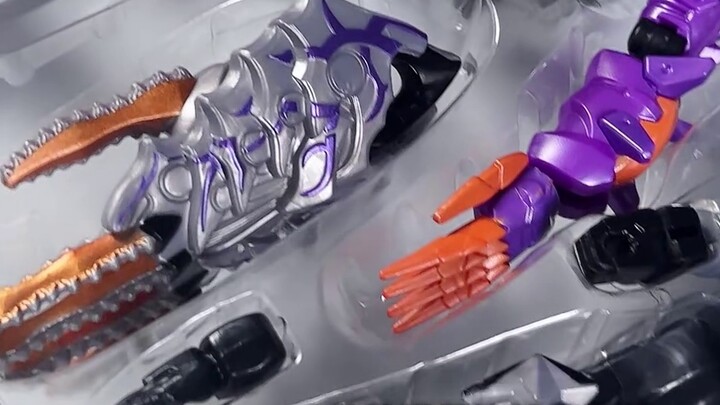 ปริมาณมากและเต็มหลอด! Kamen Rider Extreme Fox RCF PB10 Bully Burst Fury Set แชร์ได้ง่ายๆ