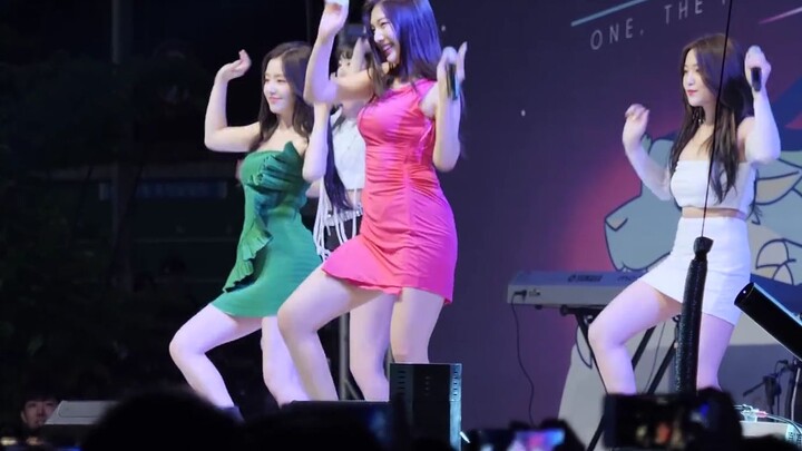 [Live] Red Velvet - Dancing when music was not ready