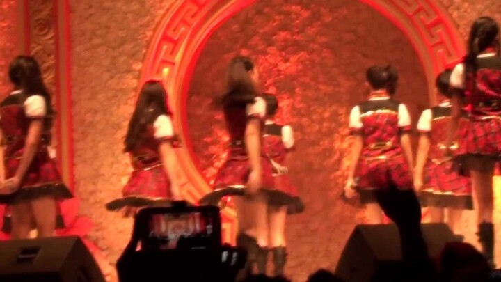[Fancam] JKT48 - Beby beby beby at Chinese New Year Eve 2564, Diamond, Solo 09-02-2013