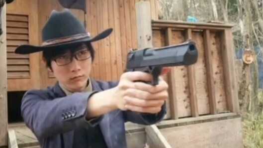 Cowboy Hao Challenges Recoil Desert Eagle