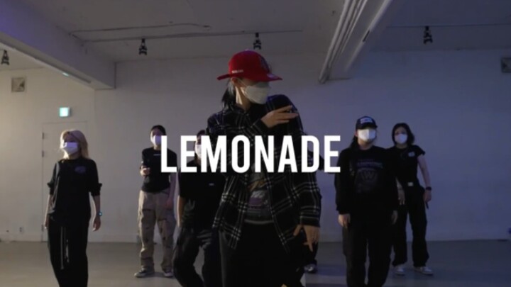 [Urban Play]Vũ đạo mới nhất của nhân viên người mẫu BADA NCT 127 - LEMONADE