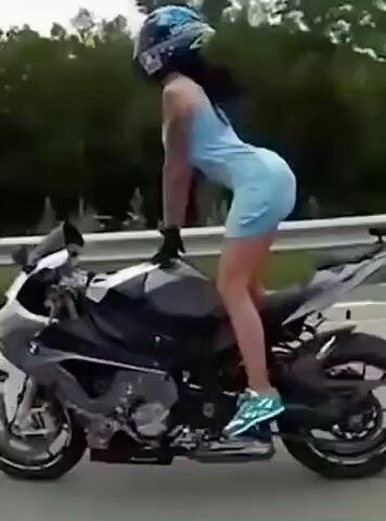 para penggila motor