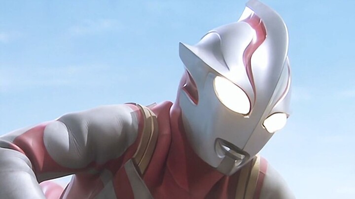 Desrem kidnapped GUYS members to threaten the future, Jack showed up to help Mebius