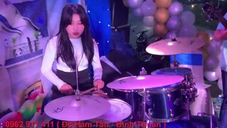 Một ca khúc Rock nghe thật sung và năng lượng quá | Drum NiNi Cover