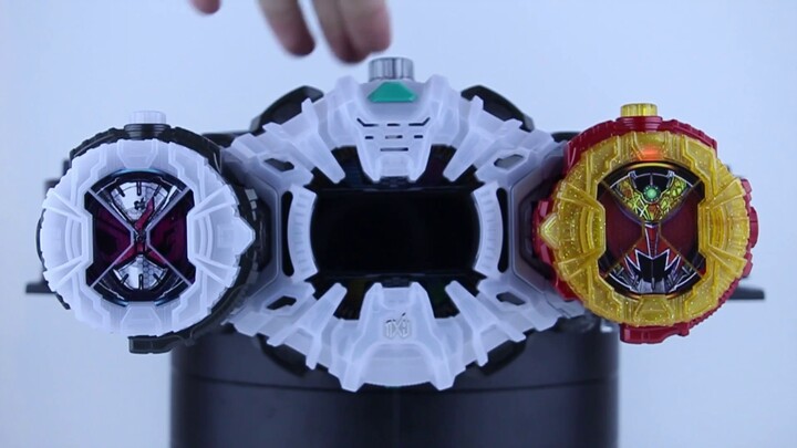 The golden armor of the Demon King is released! Kamen Rider Zi-O DX Kiva Demon King Knight Dial [Mis