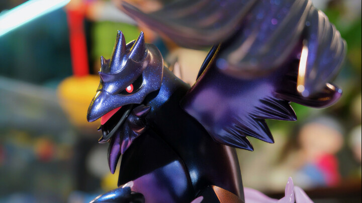 Figur Pokemon apa yang dapat membuat beton hitam berwarna-warni???