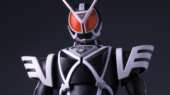 [Old stuff sharing] SHF1.0 Kamen Rider Delta with surprisingly good quality