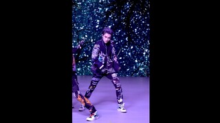 [威神V/WayV] [XIAOJUN Focus] WayV 'Turn Back Time' (Escape Ver.) @WayV THE STAGE