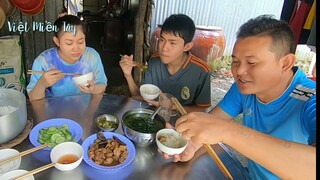 Chỉ thị 16 thì ở nhà có gì ăn nấy || việt miền tây xem