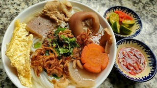 Cách nấu BÁNH CANH GIÒ HEO Miền Tây ngon - Món Ăn Ngon Mỗi Ngày