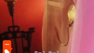 Uncle Ying has good eyesight and found a silly girl. Joey Wong is so beautiful.